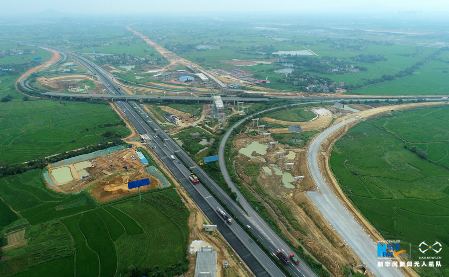 沿着高速看中国|岳武高速东延工程建设正酣