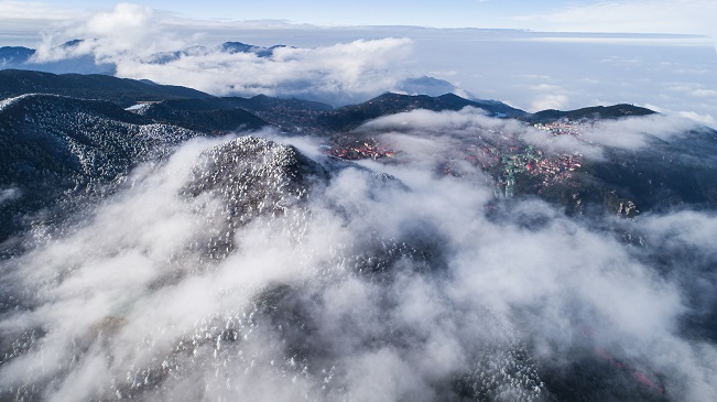 航拍廬山霧凇雲海奇幻壯麗